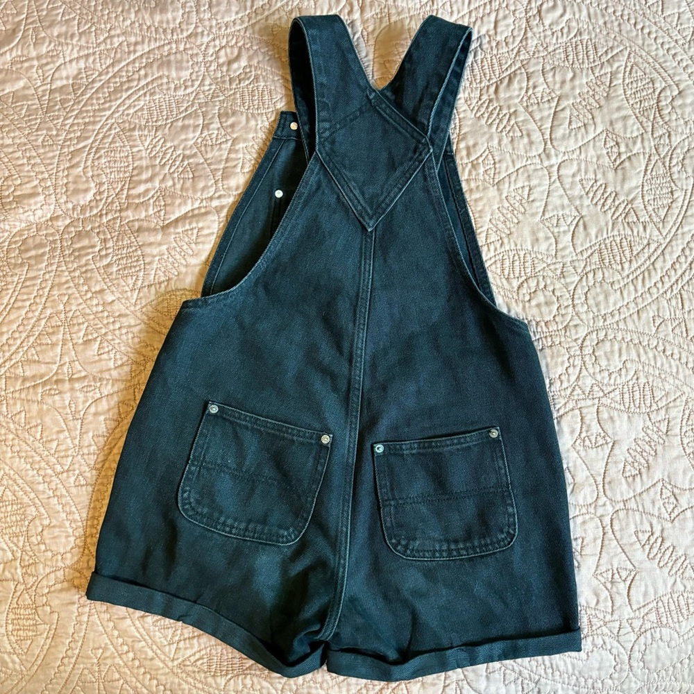 Old Navy black overalls shorts - Picture 5 of 7